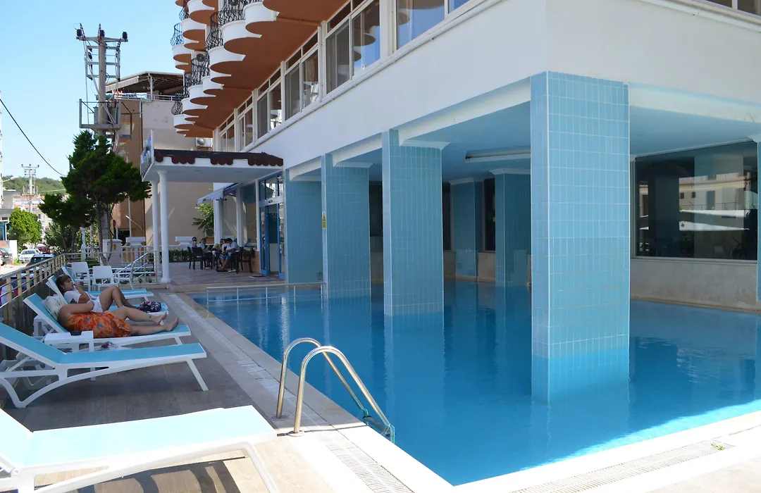 Grand Milano Hotel-1